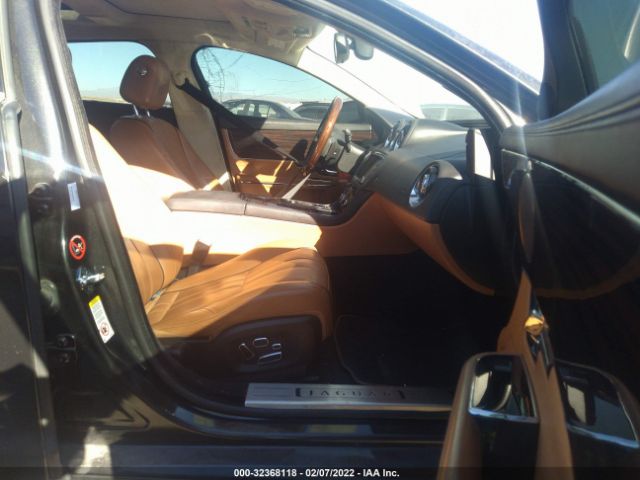 Photo 4 VIN: SAJWA2GB8BLV20721 - JAGUAR XJ 