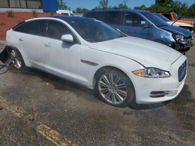 Photo 3 VIN: SAJWA2GB8BLV21156 - JAGUAR XJL 