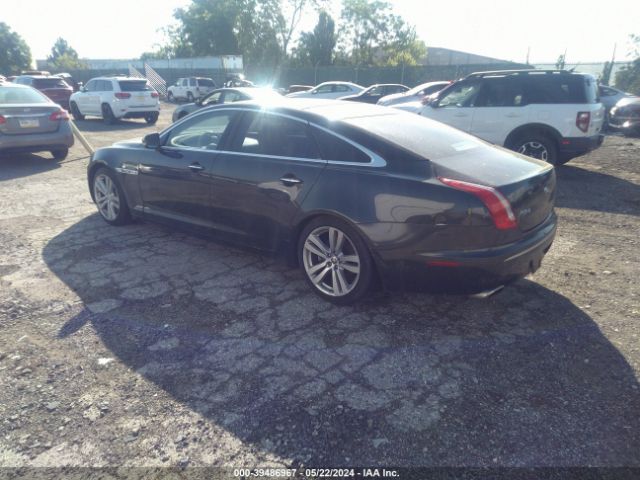 Photo 2 VIN: SAJWA2GB9CLV29428 - JAGUAR XJ 