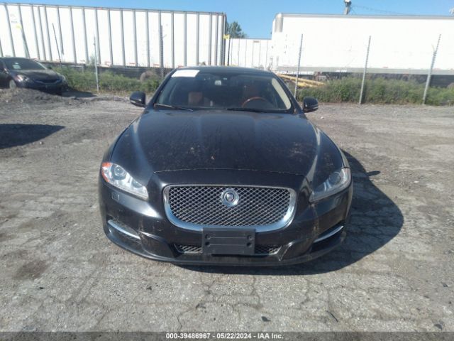 Photo 5 VIN: SAJWA2GB9CLV29428 - JAGUAR XJ 