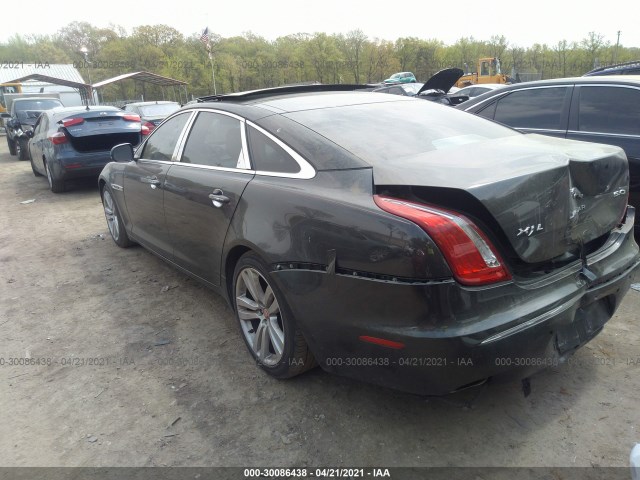 Photo 2 VIN: SAJWA2GBXCLV39238 - JAGUAR XJ 