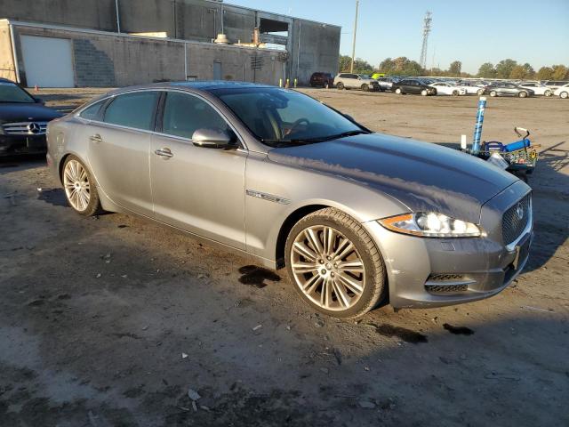 Photo 3 VIN: SAJWA2GE4CMV31768 - JAGUAR XJL SUPERC 