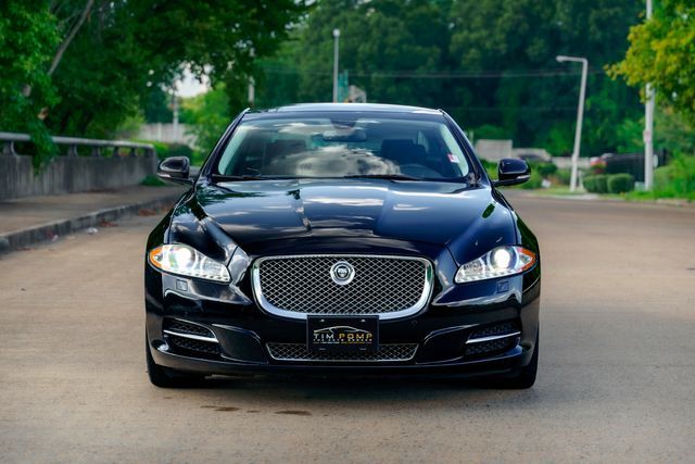 Photo 2 VIN: SAJWA2GE8CMV29912 - JAGUAR XJ 