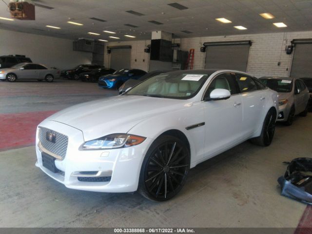 Photo 1 VIN: SAJWA2GE9KMW22212 - JAGUAR XJ 