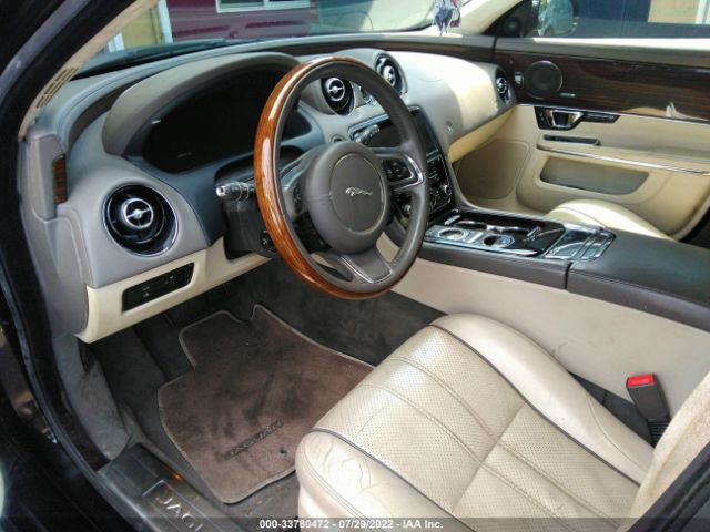 Photo 4 VIN: SAJWA2GT6EMV61842 - JAGUAR XJ 