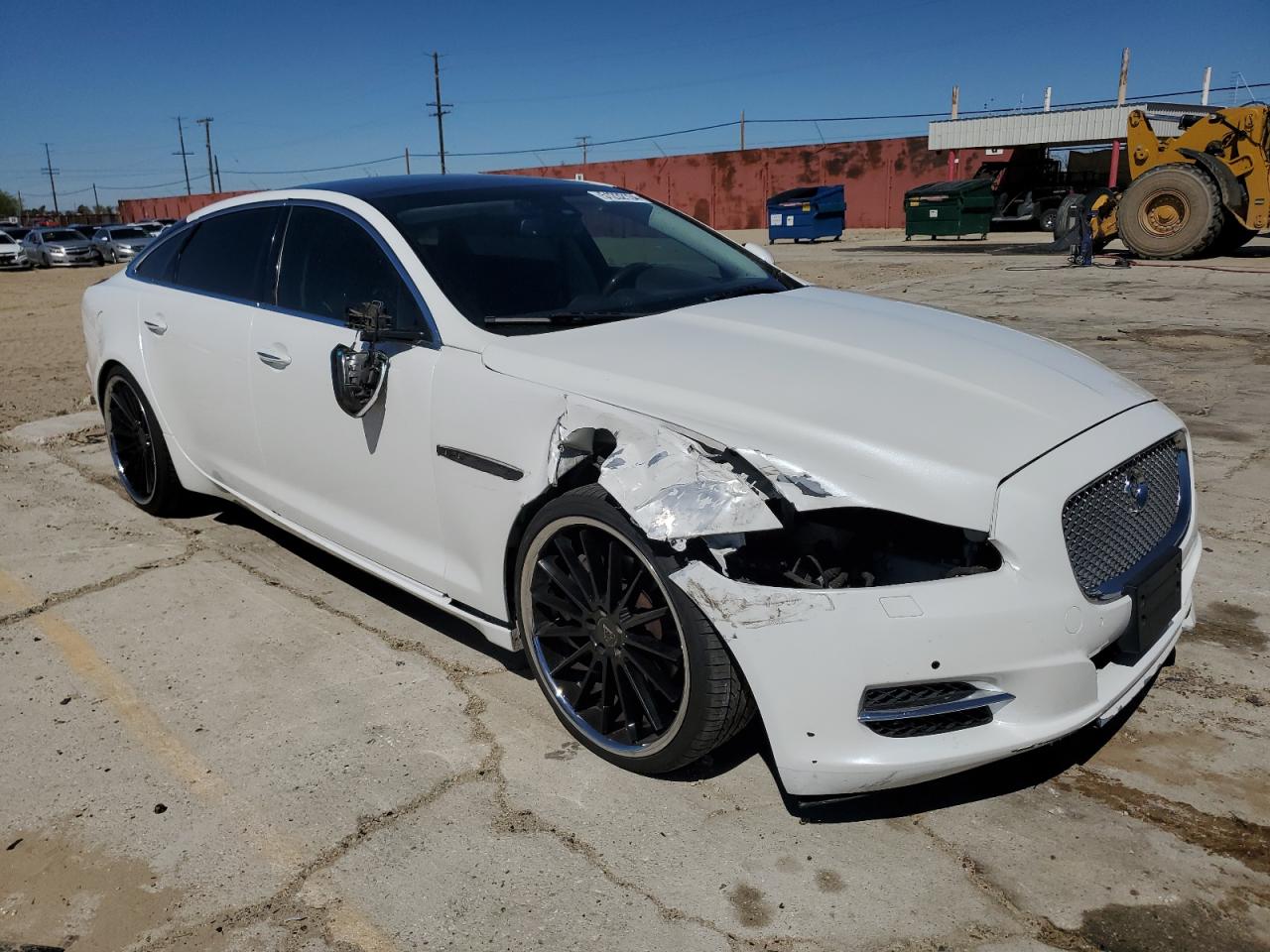 Photo 3 VIN: SAJWA2GT8DMV55135 - JAGUAR XJ 