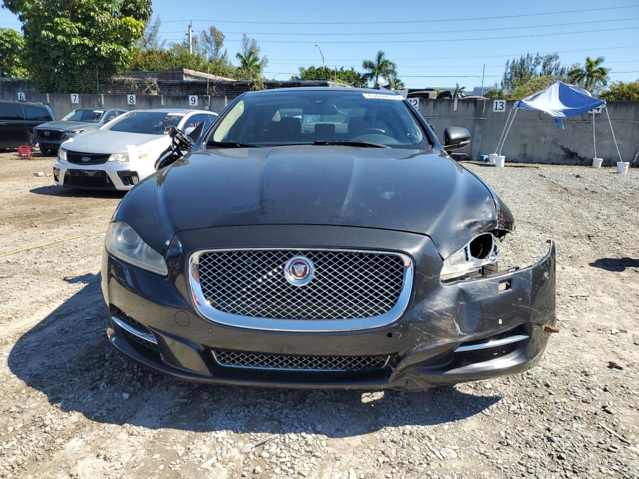 Photo 4 VIN: SAJWA2GZ0E8V72011 - JAGUAR XJ 