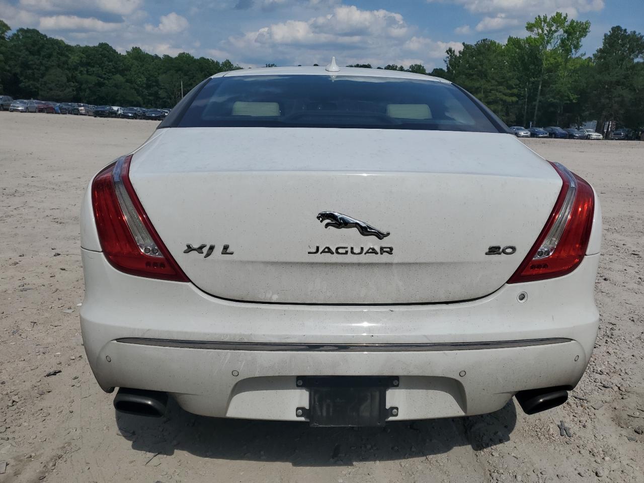 Photo 5 VIN: SAJWA2GZ2F8V89913 - JAGUAR XJ 