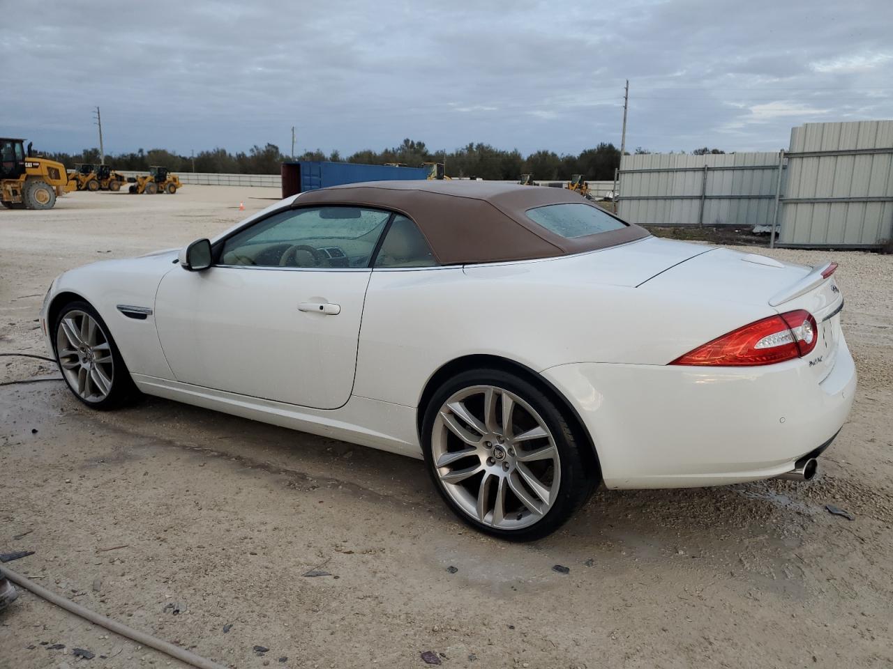 Photo 1 VIN: SAJWA4GB9ELB52231 - JAGUAR XK 