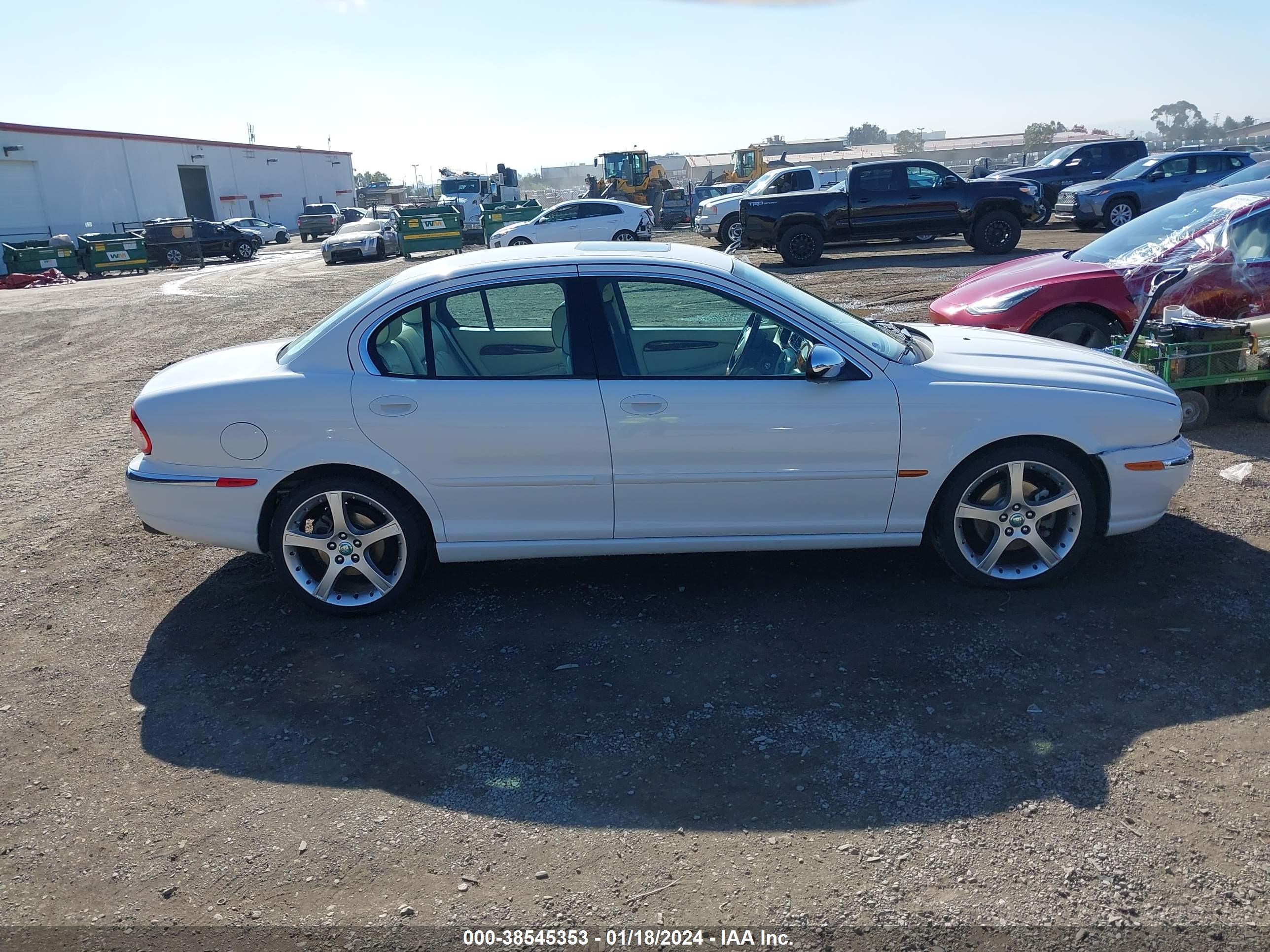 Photo 12 VIN: SAJWA51A16WE97663 - JAGUAR X-TYPE 