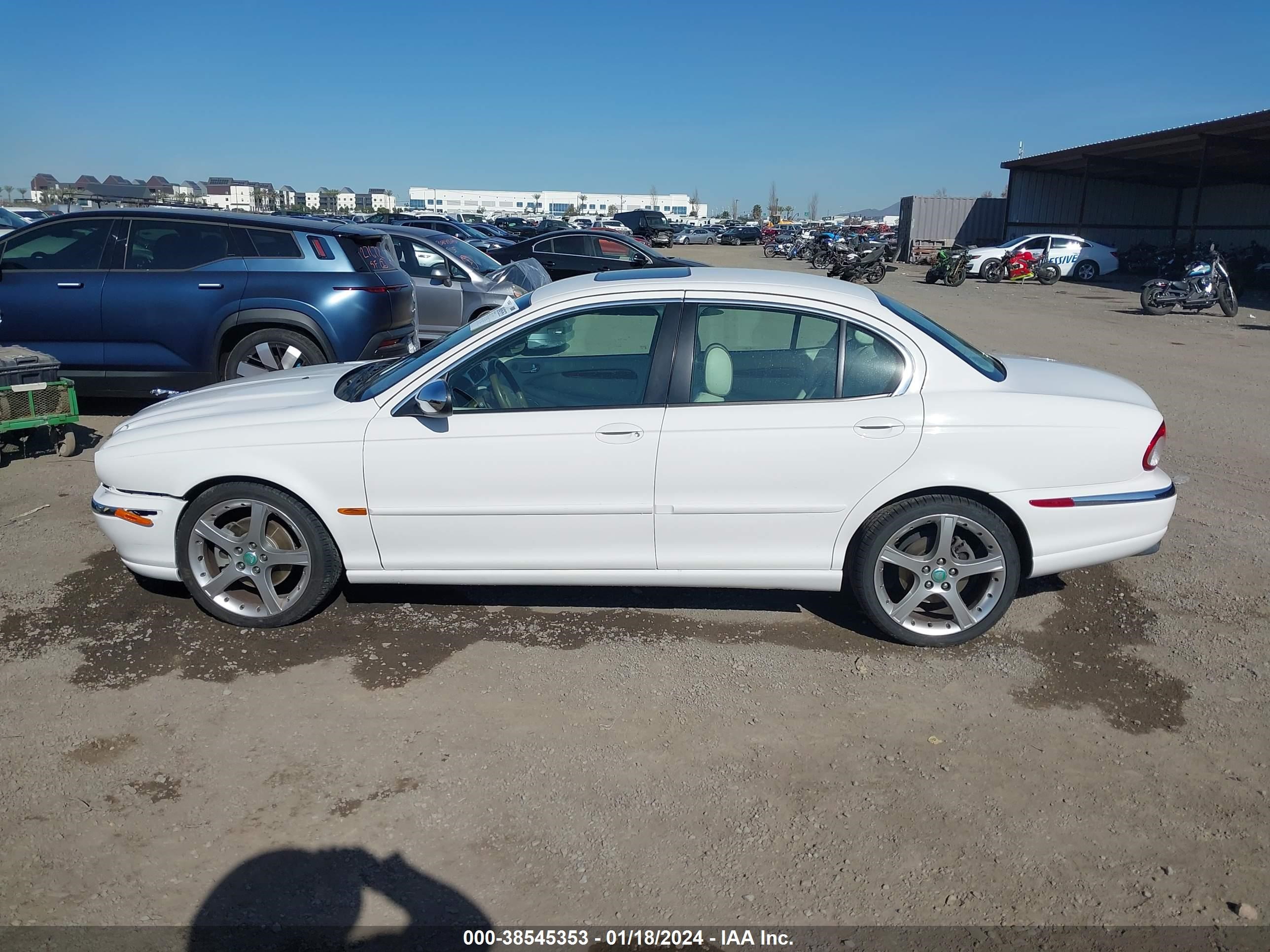 Photo 13 VIN: SAJWA51A16WE97663 - JAGUAR X-TYPE 