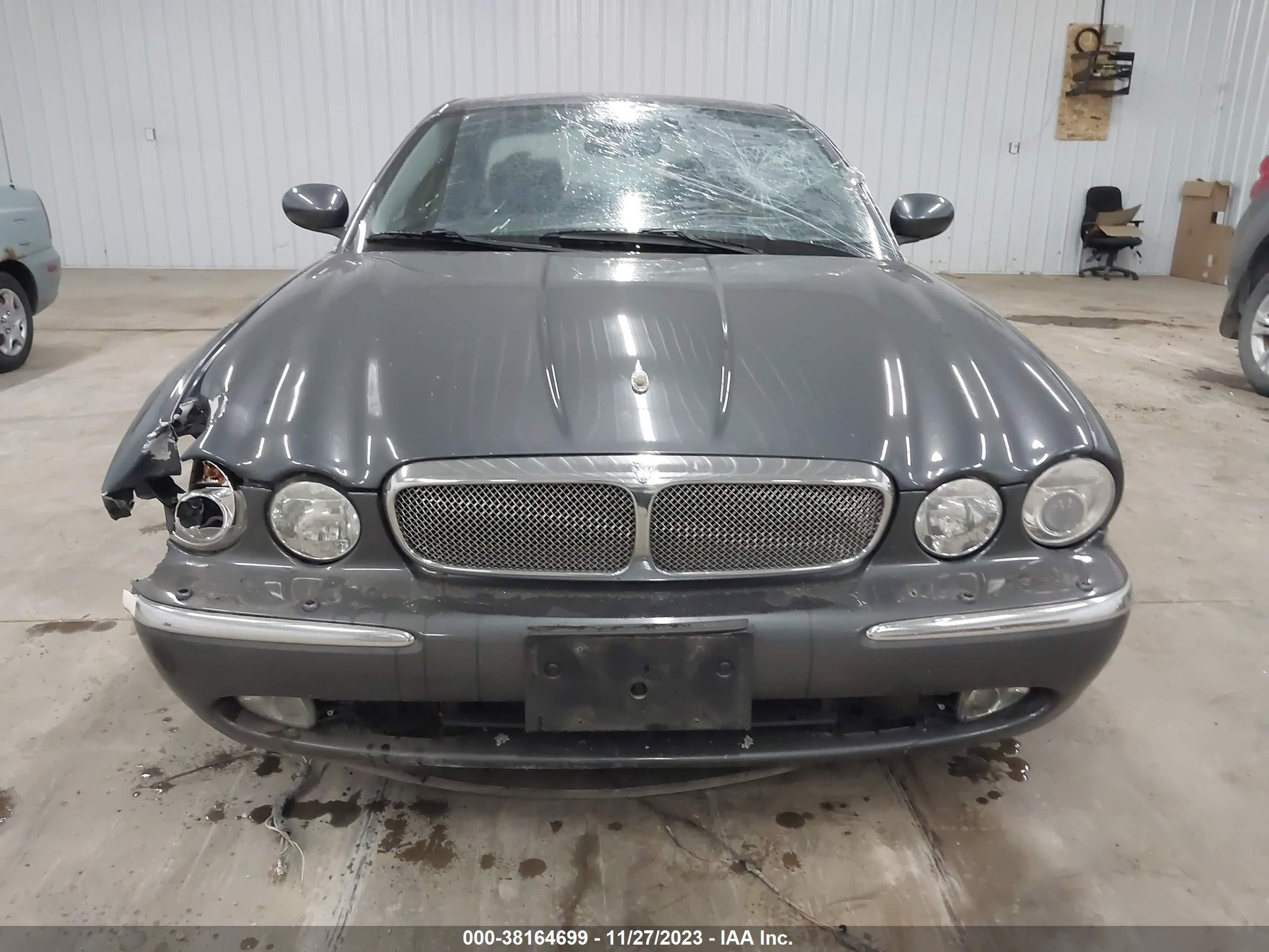 Photo 12 VIN: SAJWA71B16SH00966 - JAGUAR XJ 