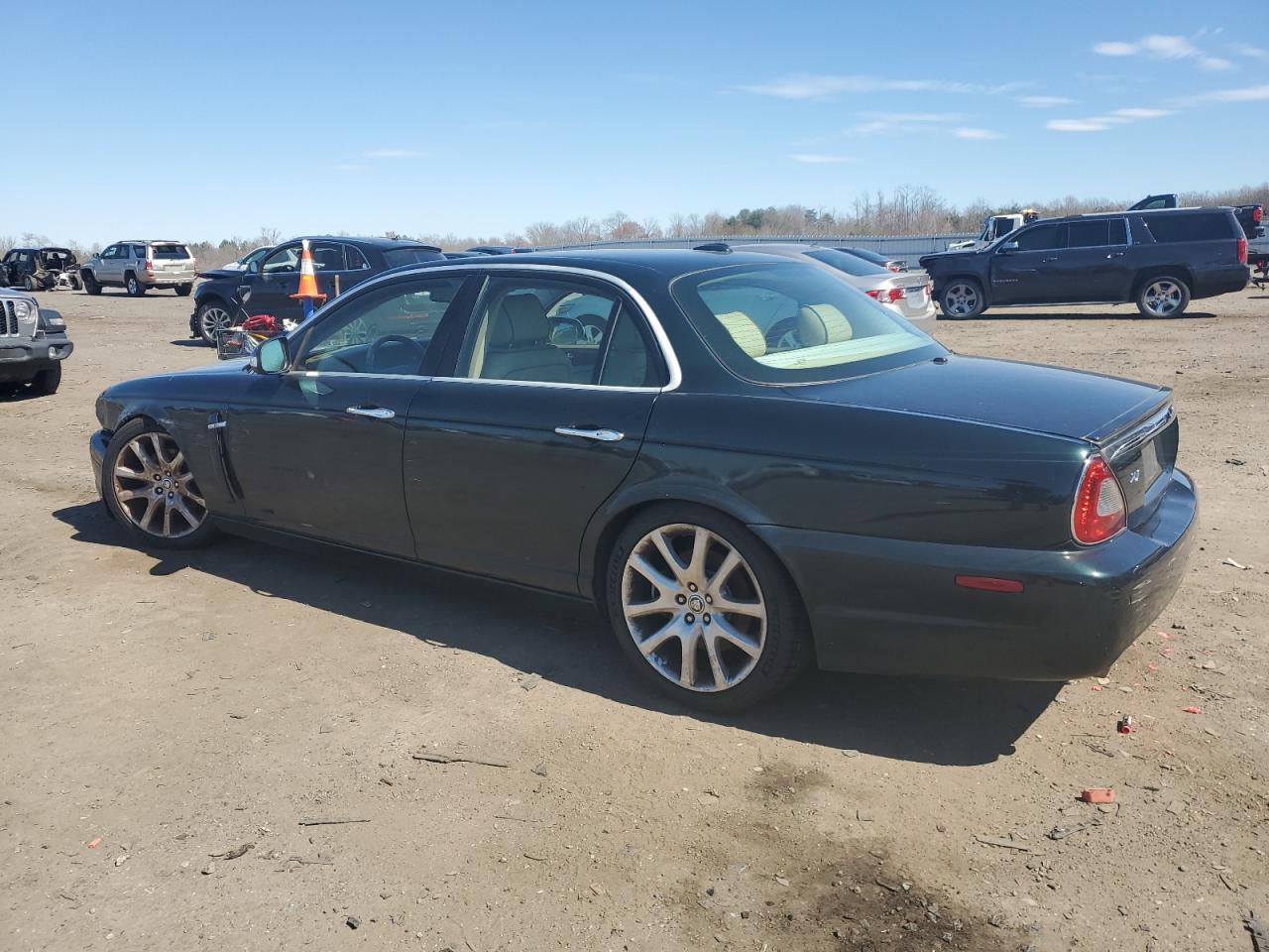 Photo 1 VIN: SAJWA71B78SH20092 - JAGUAR XJ 