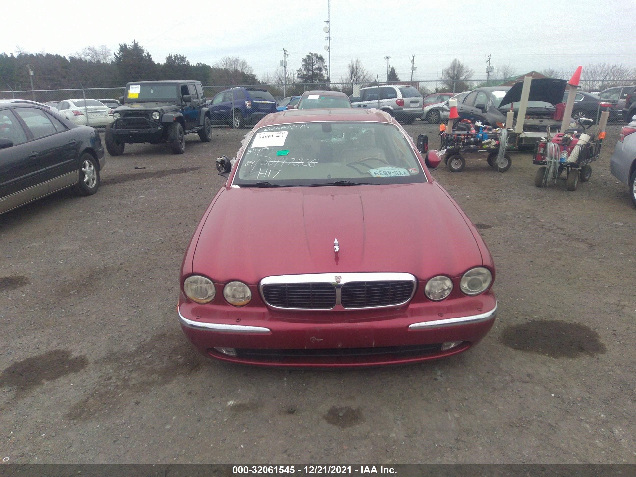 Photo 5 VIN: SAJWA71C34SG17304 - JAGUAR XJ 