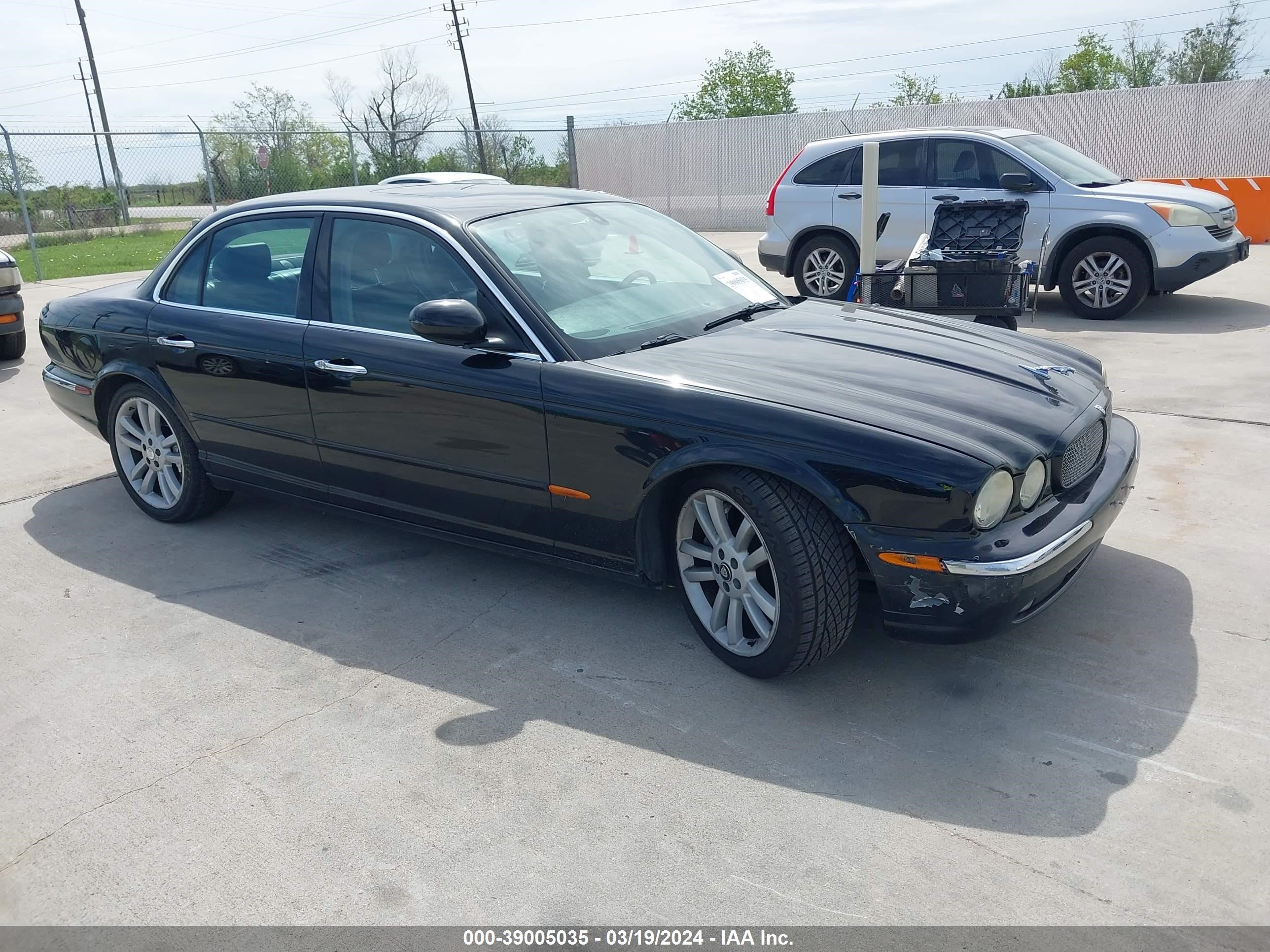 Photo 0 VIN: SAJWA73B45TG39991 - JAGUAR XJ 