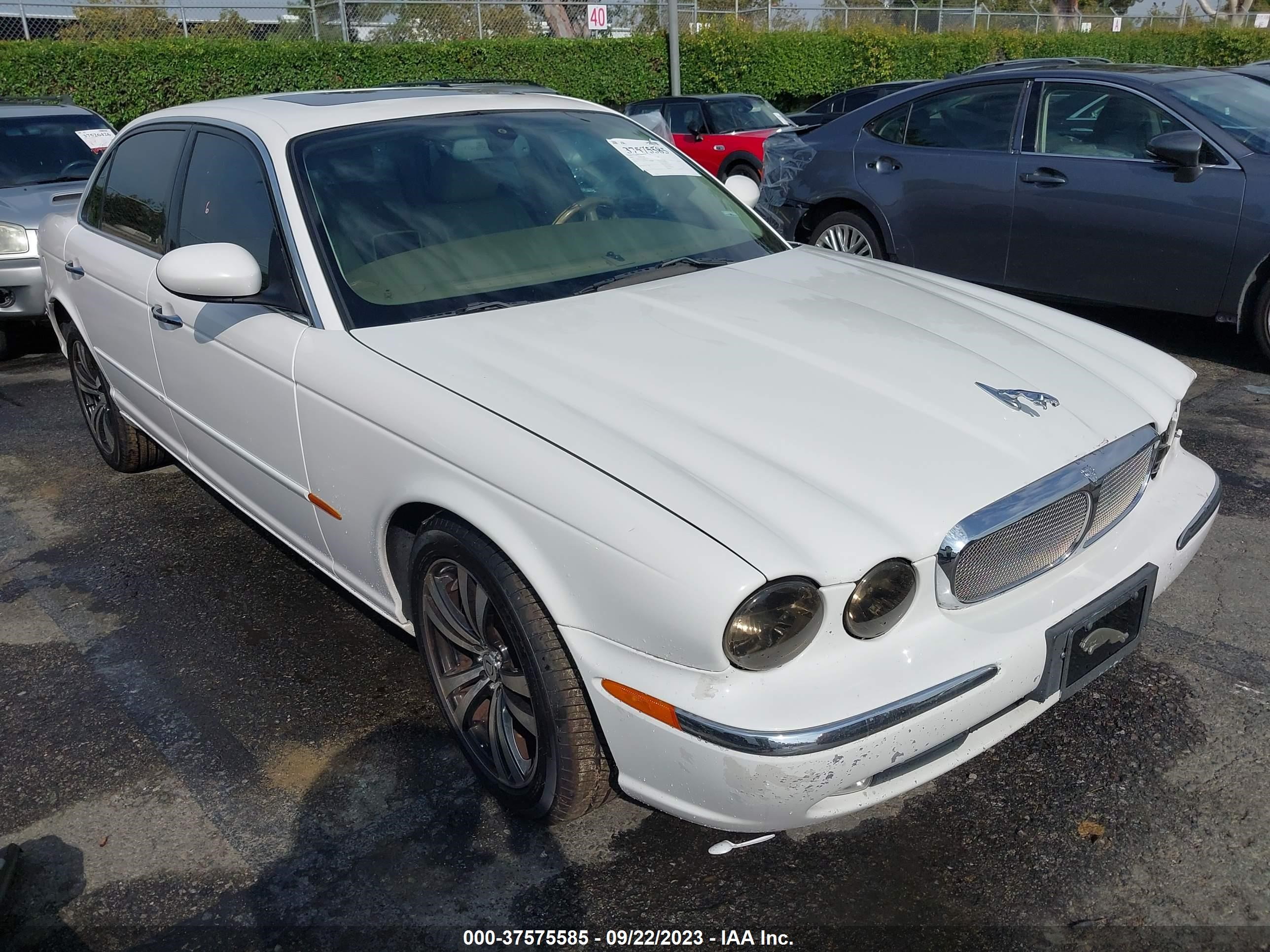 Photo 0 VIN: SAJWA79C65SG43336 - JAGUAR XJ 