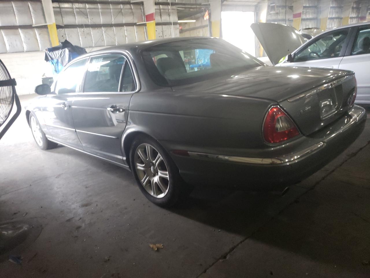 Photo 1 VIN: SAJWA79CX5SG45252 - JAGUAR XJ 