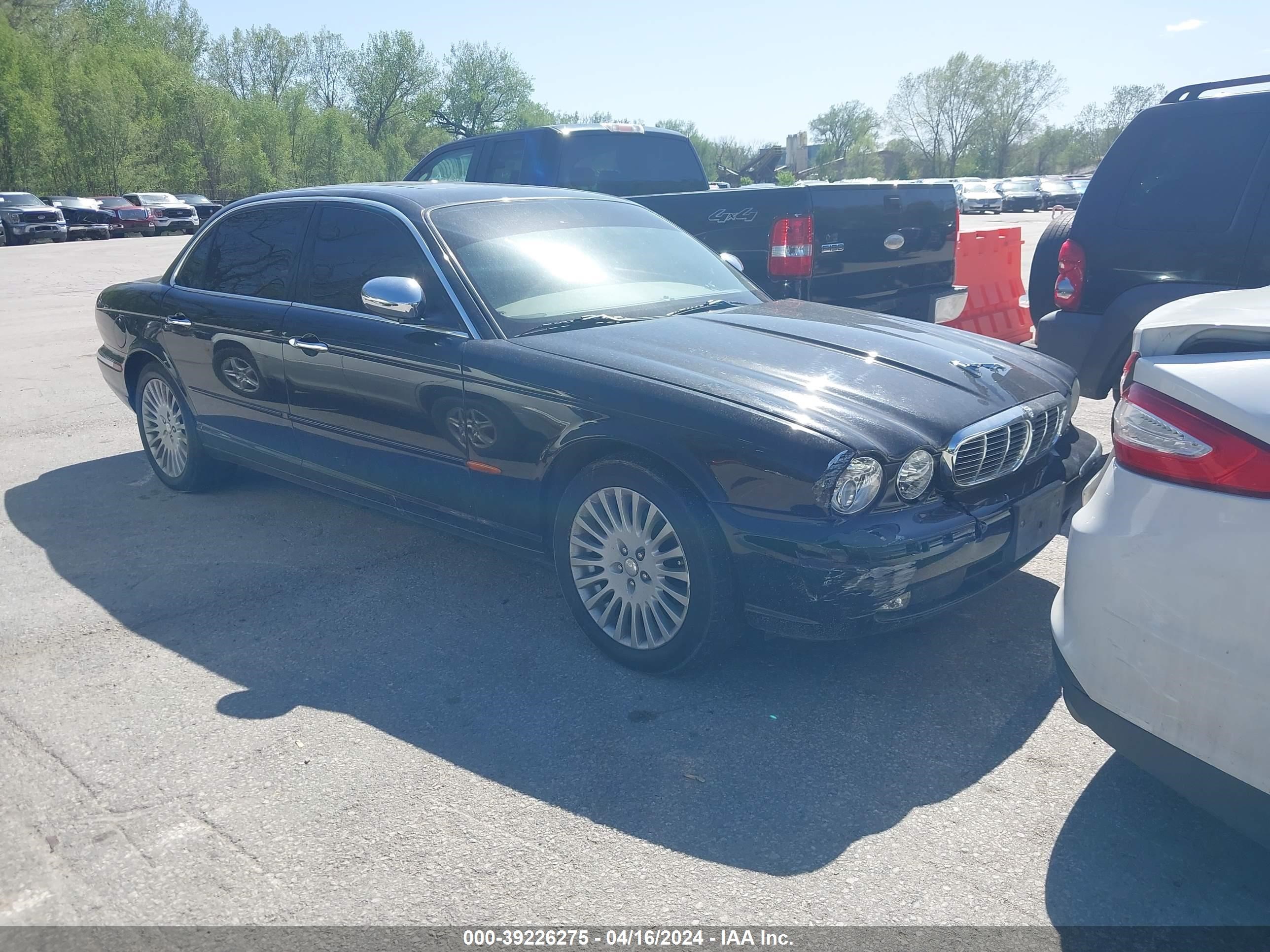 Photo 0 VIN: SAJWA82C55SG47667 - JAGUAR XJ 