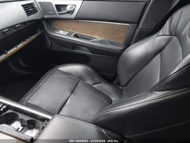 Photo 4 VIN: SAJWA8JC7DMS79929 - JAGUAR XF 