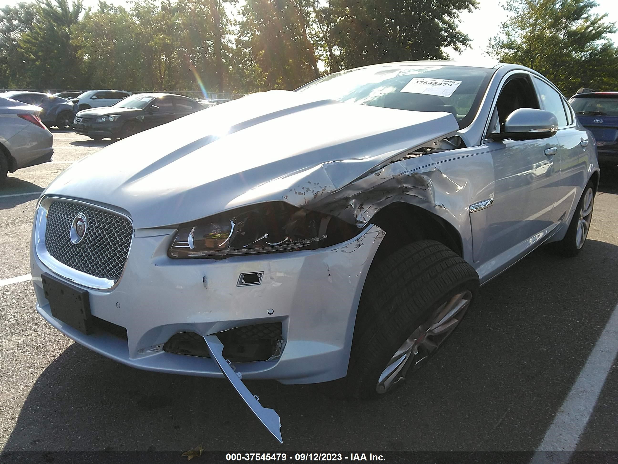 Photo 1 VIN: SAJWJ0EF1E8U12569 - JAGUAR XF 