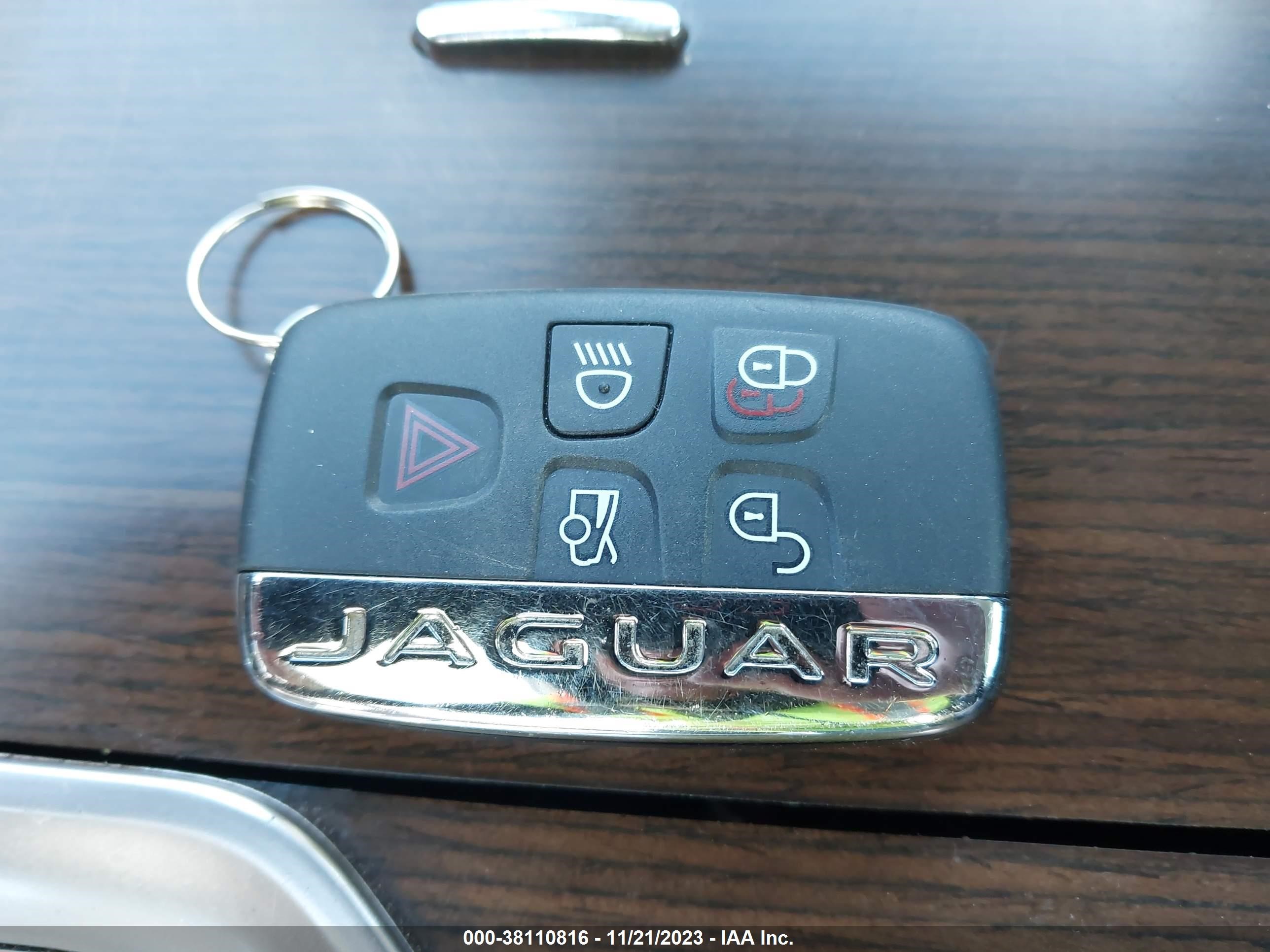 Photo 10 VIN: SAJWJ0EF4E8U15367 - JAGUAR XF 