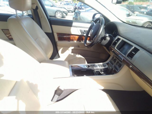 Photo 4 VIN: SAJWJ0ES6D8S83503 - JAGUAR XF 