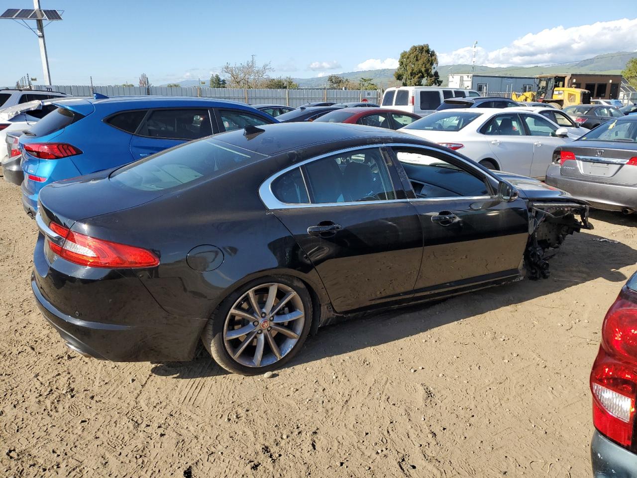 Photo 2 VIN: SAJWJ0FF4F8U60809 - JAGUAR XF 