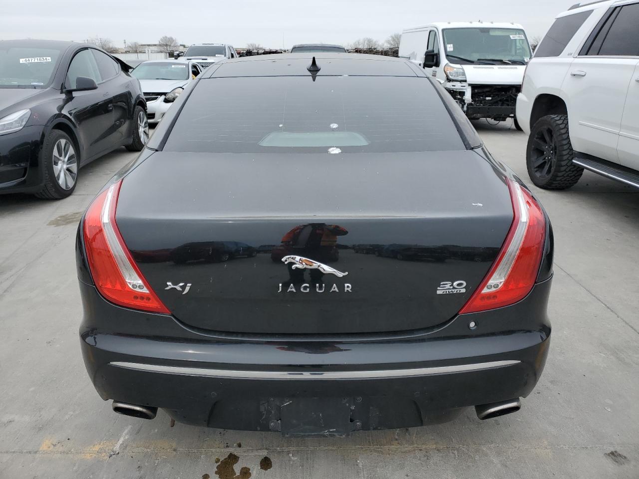 Photo 5 VIN: SAJWJ1CD3D8V53519 - JAGUAR XJ 