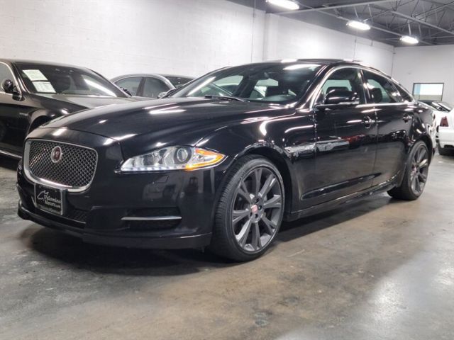 Photo 1 VIN: SAJWJ1CD7F8V83917 - JAGUAR XJ 