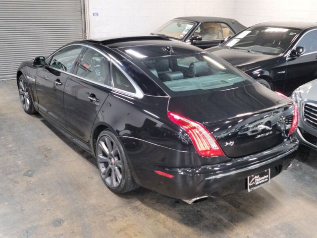 Photo 4 VIN: SAJWJ1CD7F8V83917 - JAGUAR XJ 