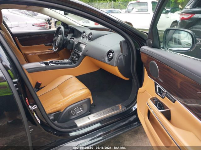 Photo 4 VIN: SAJWJ2GD4E8V74476 - JAGUAR XJ 