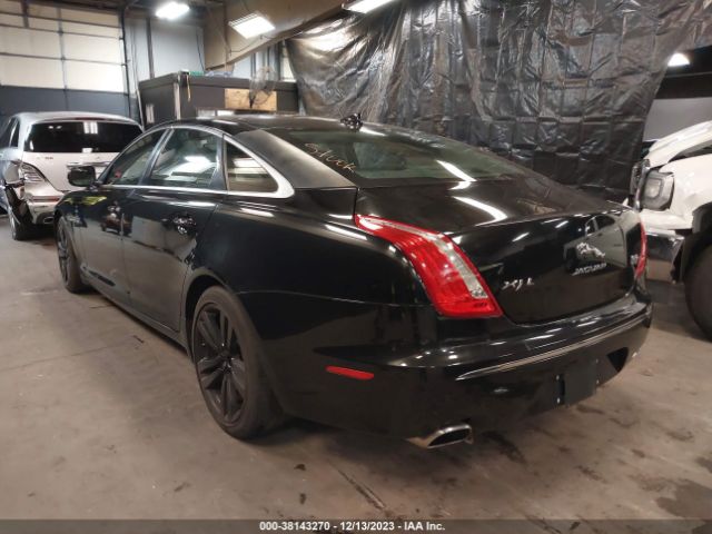 Photo 2 VIN: SAJWJ2GD9E8V74859 - JAGUAR XJ 