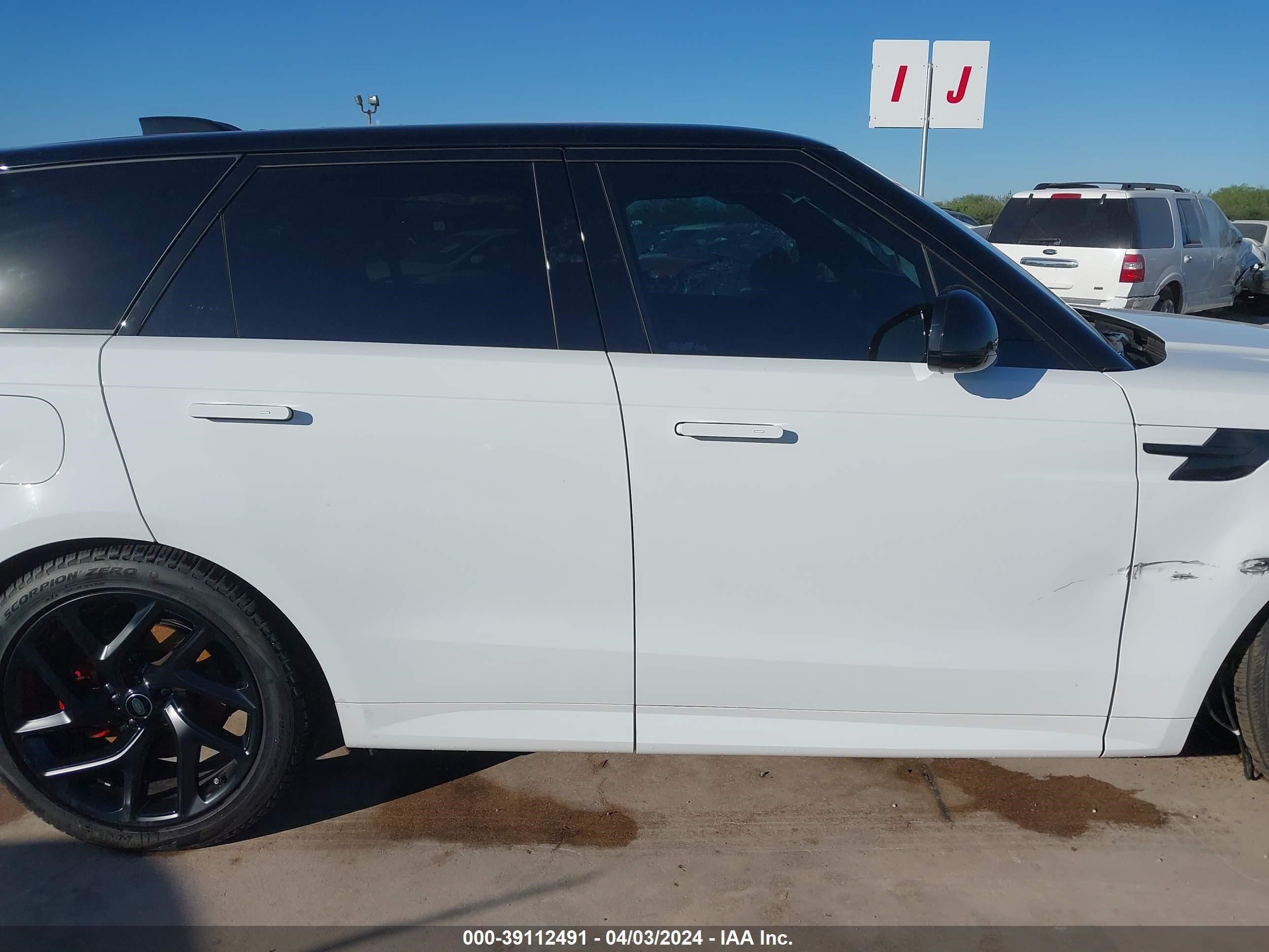 Photo 13 VIN: SAL1L9FU9PA112609 - LAND ROVER RANGE ROVER SPORT 