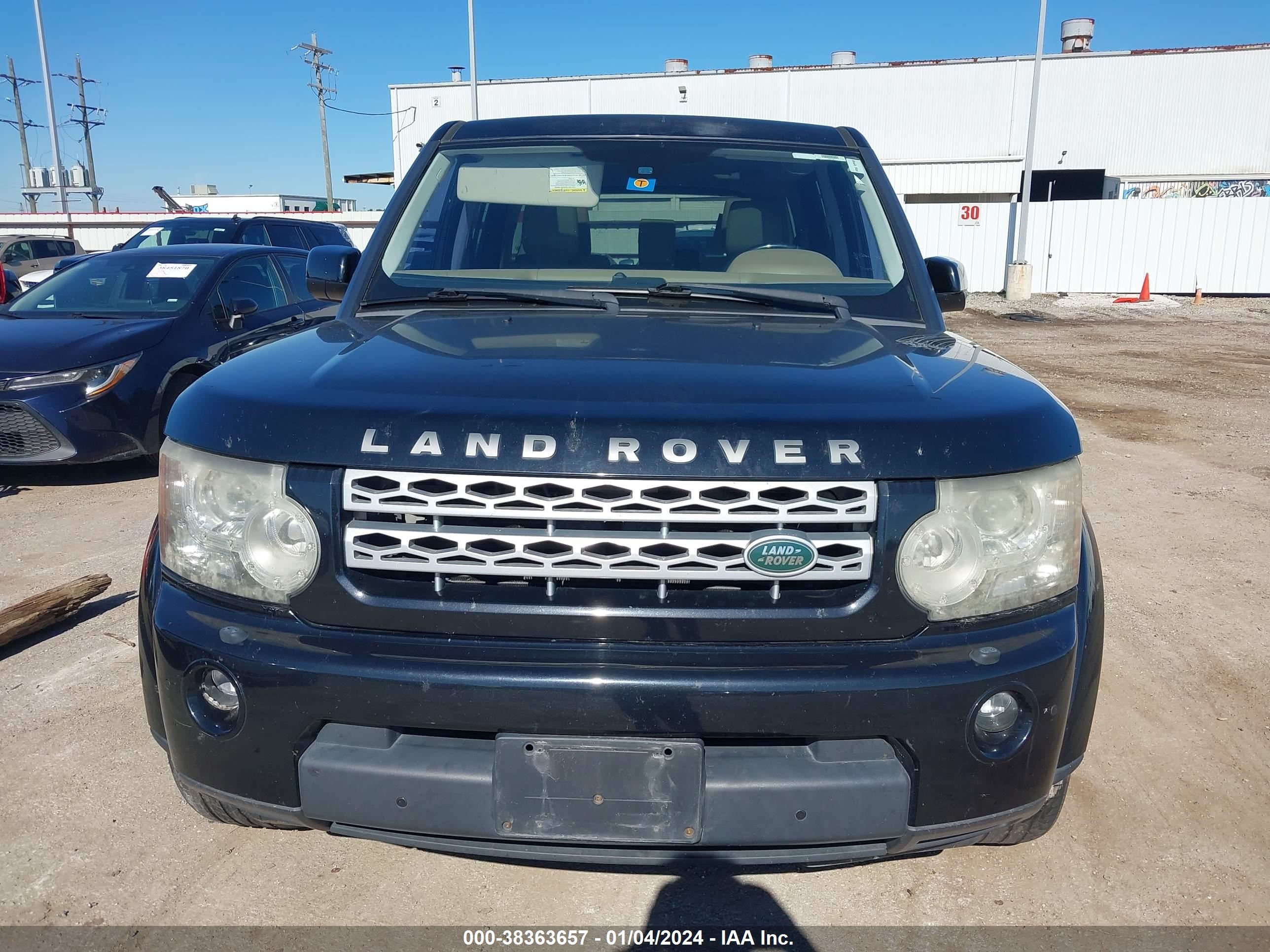 Photo 5 VIN: SALAG2D43CA597130 - LAND ROVER LR4 