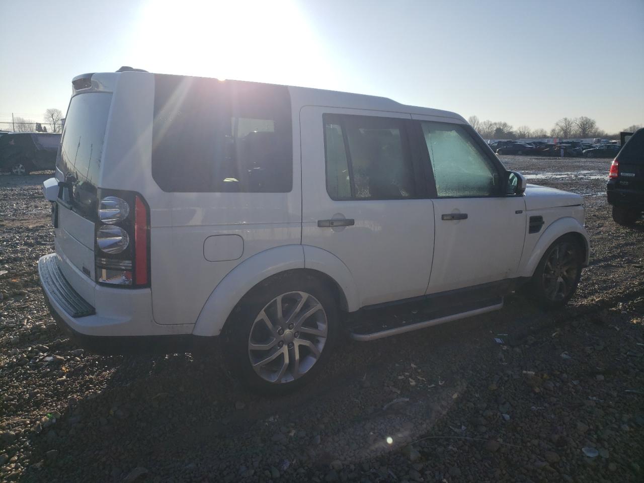 Photo 2 VIN: SALAG2V63GA835337 - LAND-ROVER LR4 