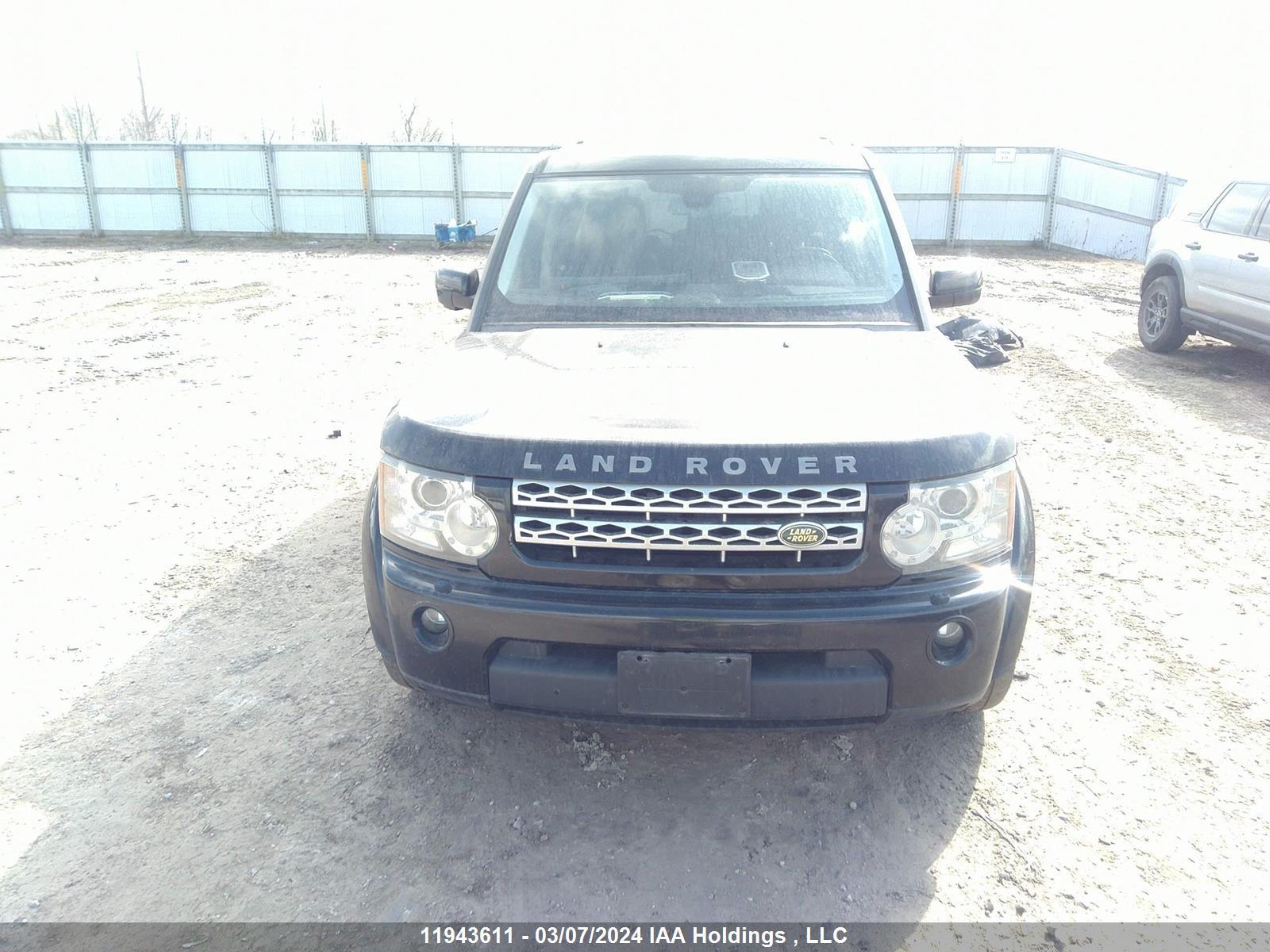 Photo 11 VIN: SALAK2D42AA529249 - LAND ROVER LR4 