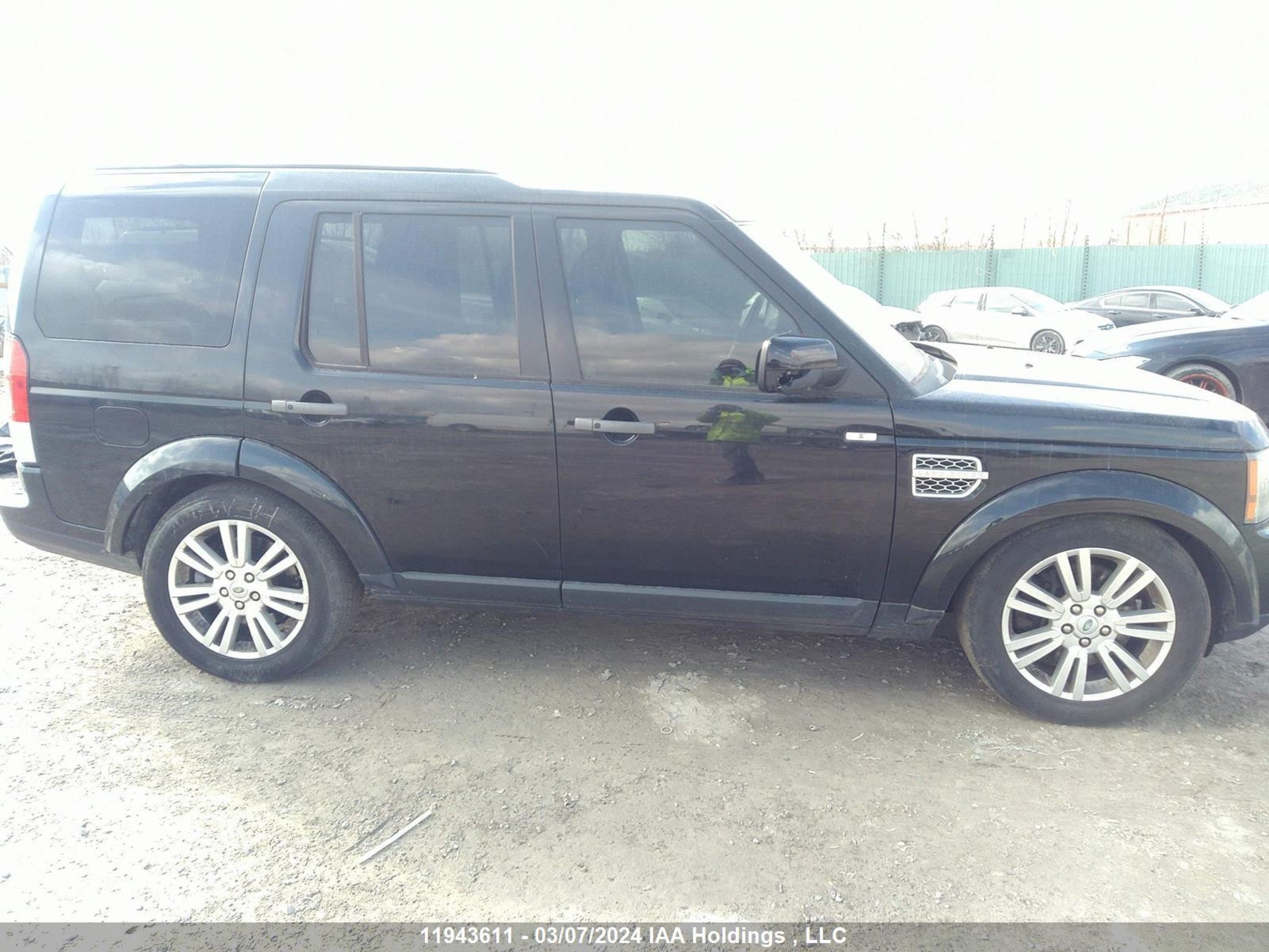 Photo 12 VIN: SALAK2D42AA529249 - LAND ROVER LR4 