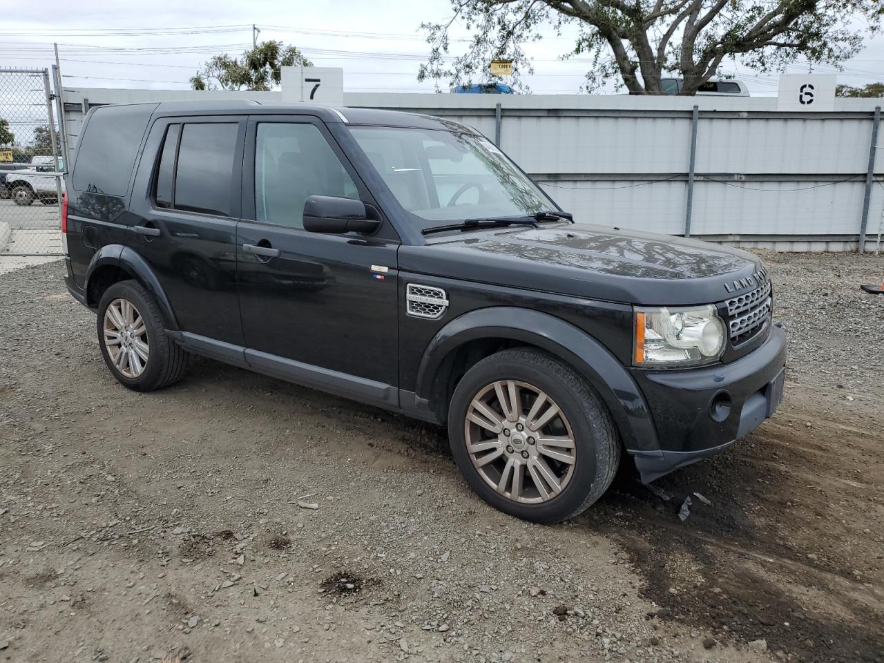 Photo 3 VIN: SALAK2D46AA531120 - LAND ROVER LR4 