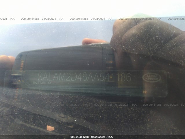 Photo 8 VIN: SALAM2D46AA541186 - LAND ROVER LR4 