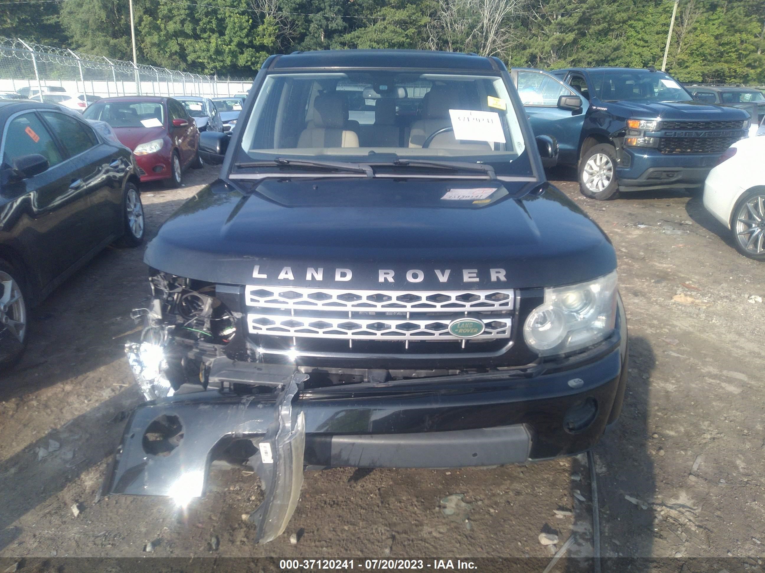 Photo 11 VIN: SALAM2D48AA545546 - LAND ROVER LR4 