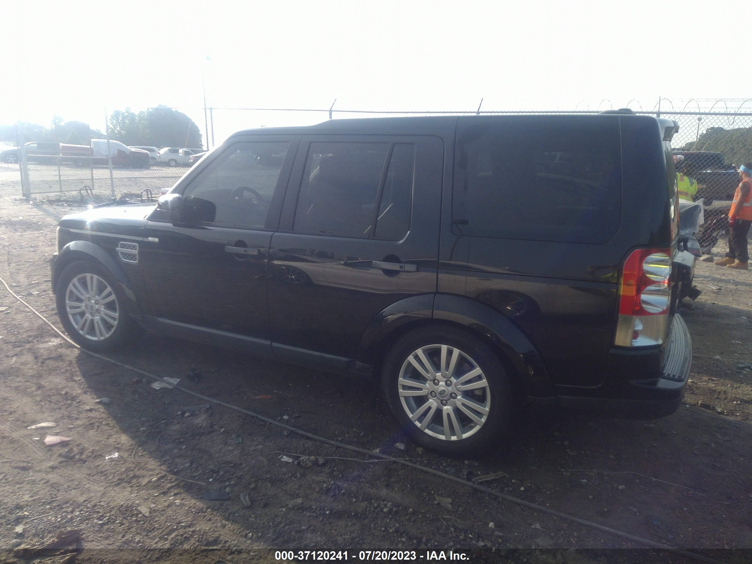 Photo 13 VIN: SALAM2D48AA545546 - LAND ROVER LR4 