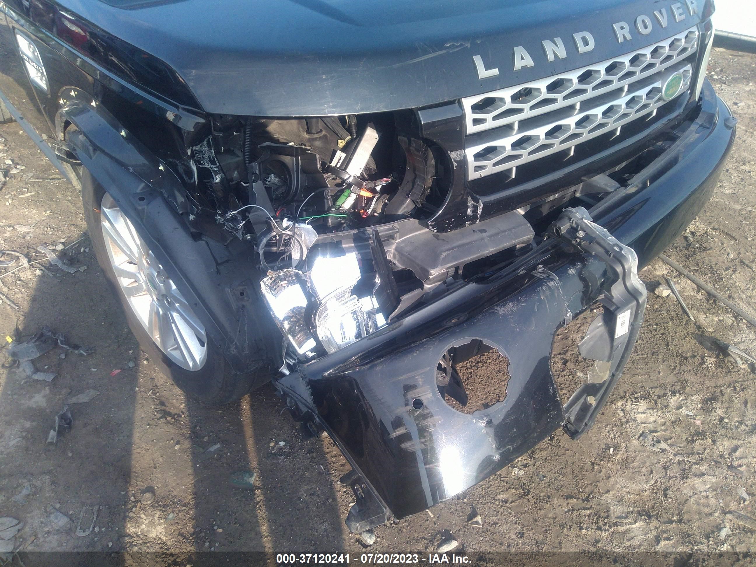 Photo 5 VIN: SALAM2D48AA545546 - LAND ROVER LR4 