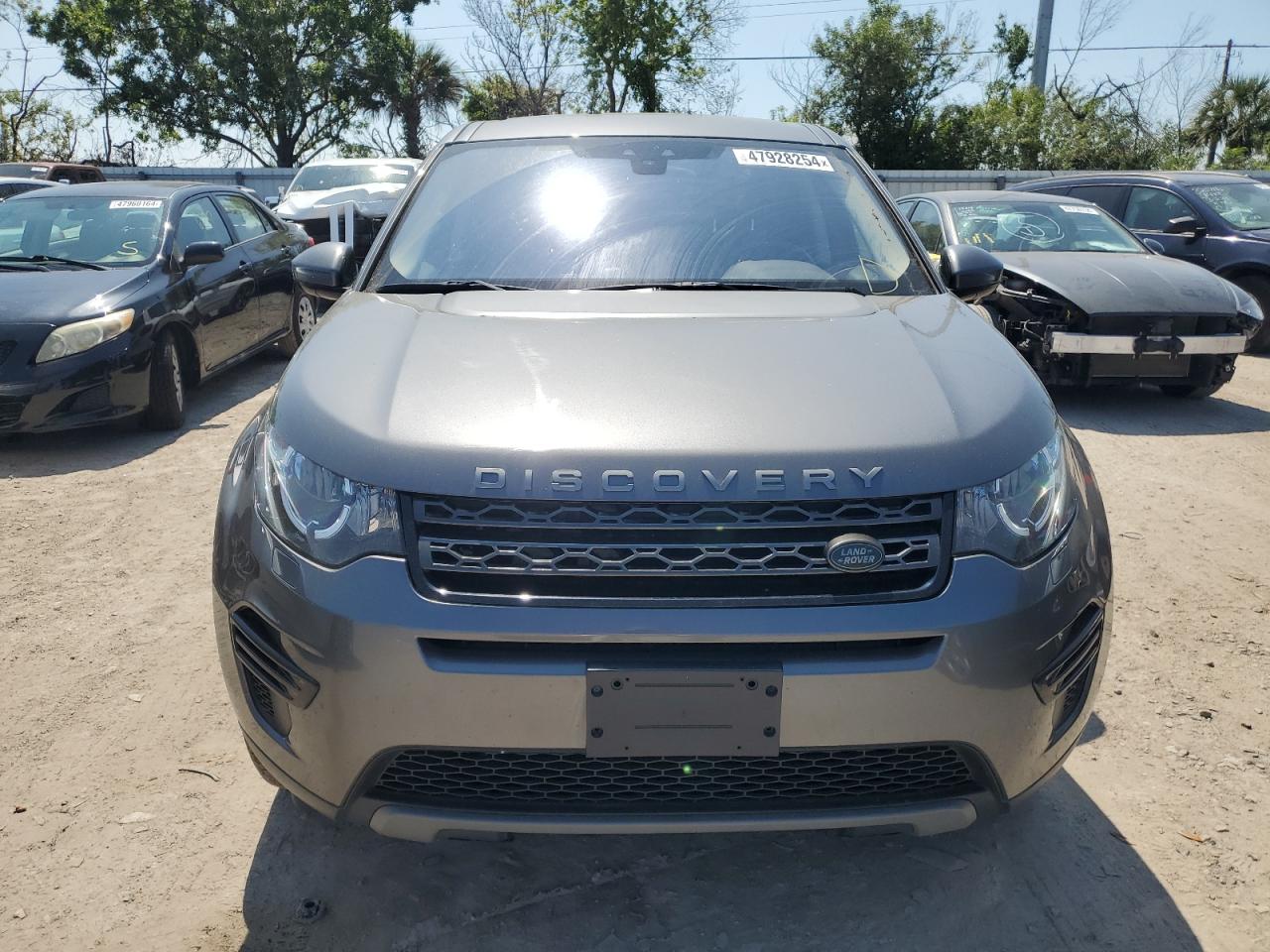 Photo 4 VIN: SALCP2RX4JH738769 - LAND ROVER DISCOVERY 