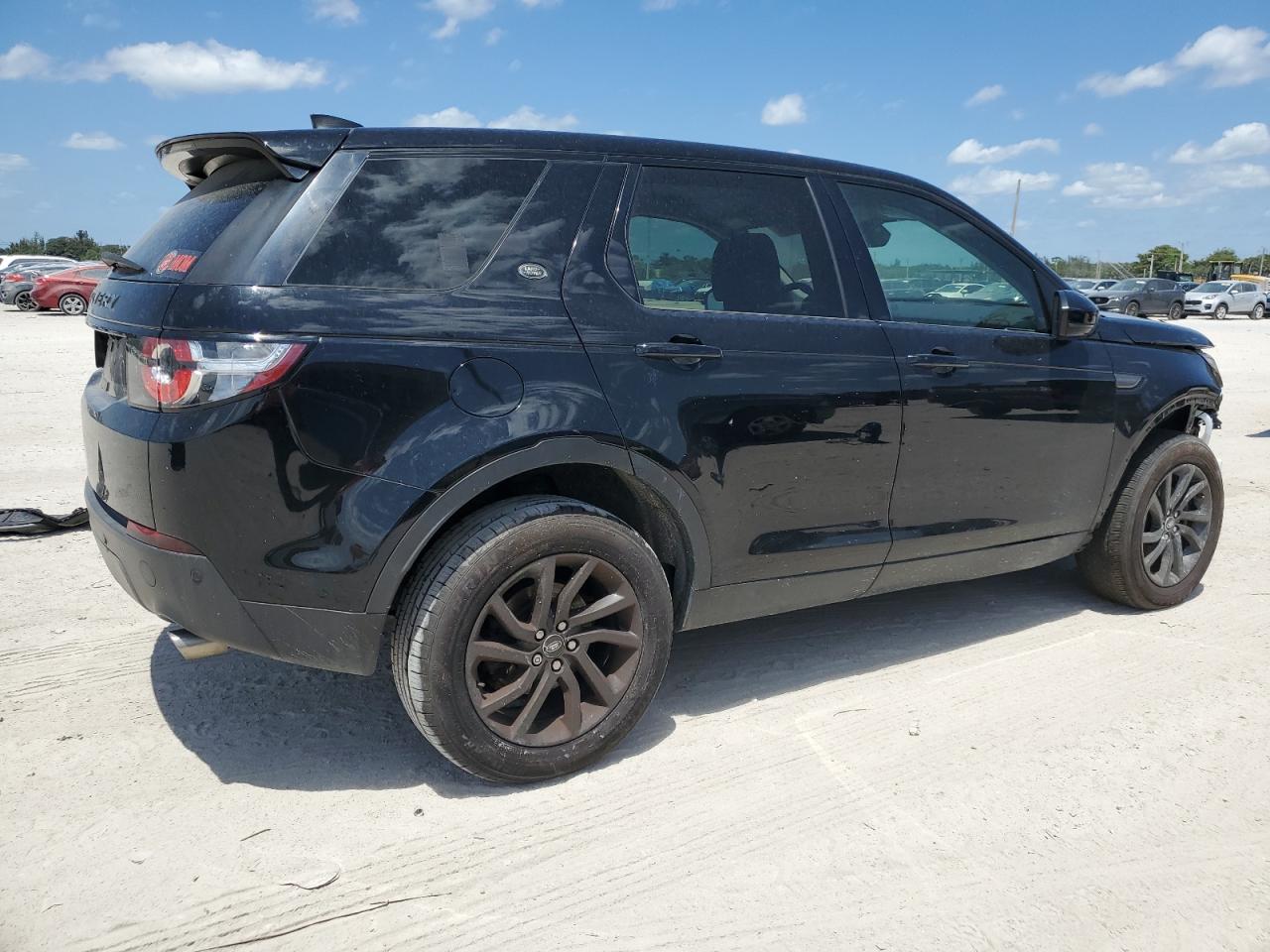 Photo 2 VIN: SALCP2RX6JH768906 - LAND ROVER DISCOVERY 