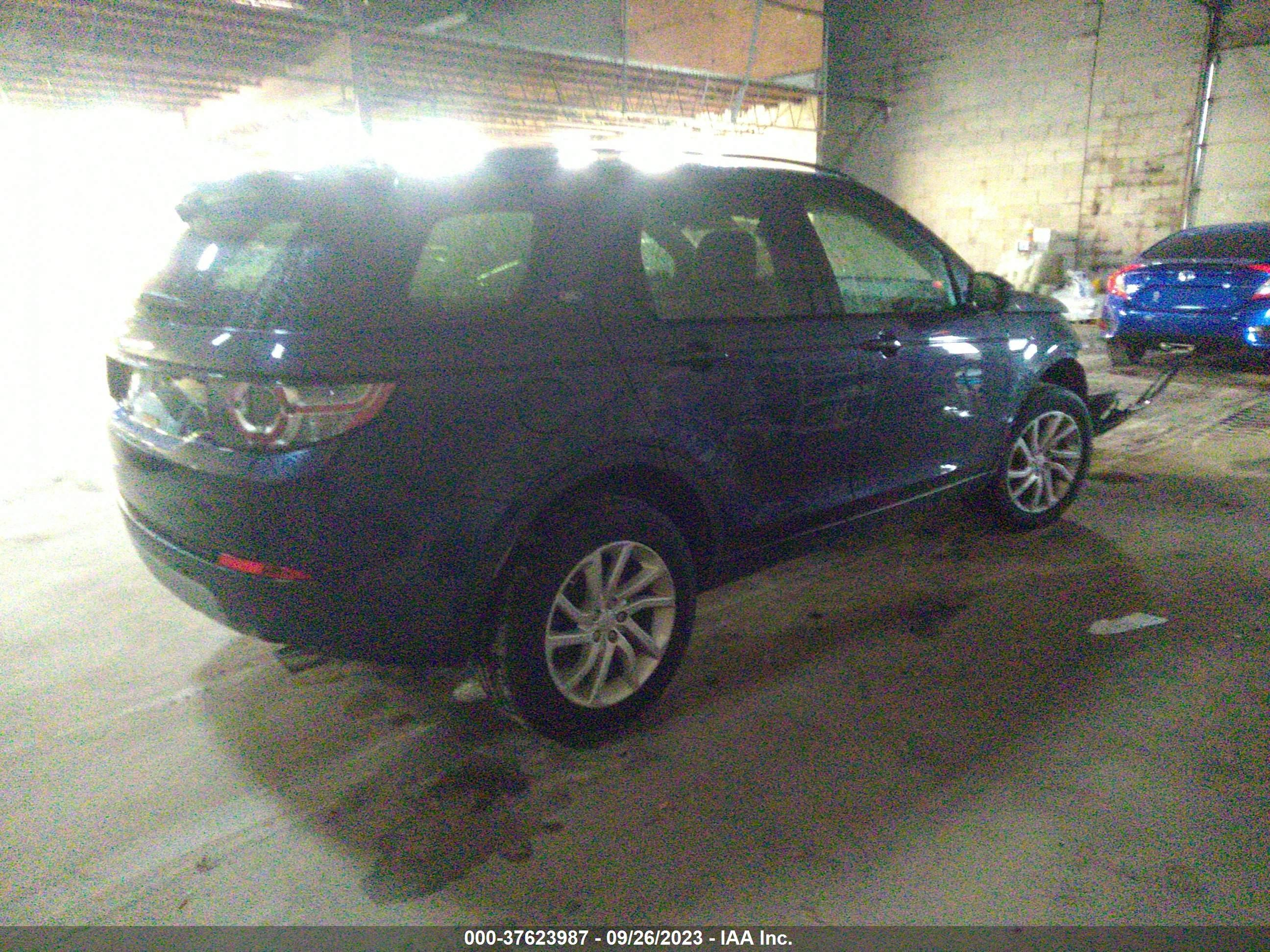 Photo 3 VIN: SALCR2BG6HH653592 - LAND ROVER DISCOVERY SPORT 