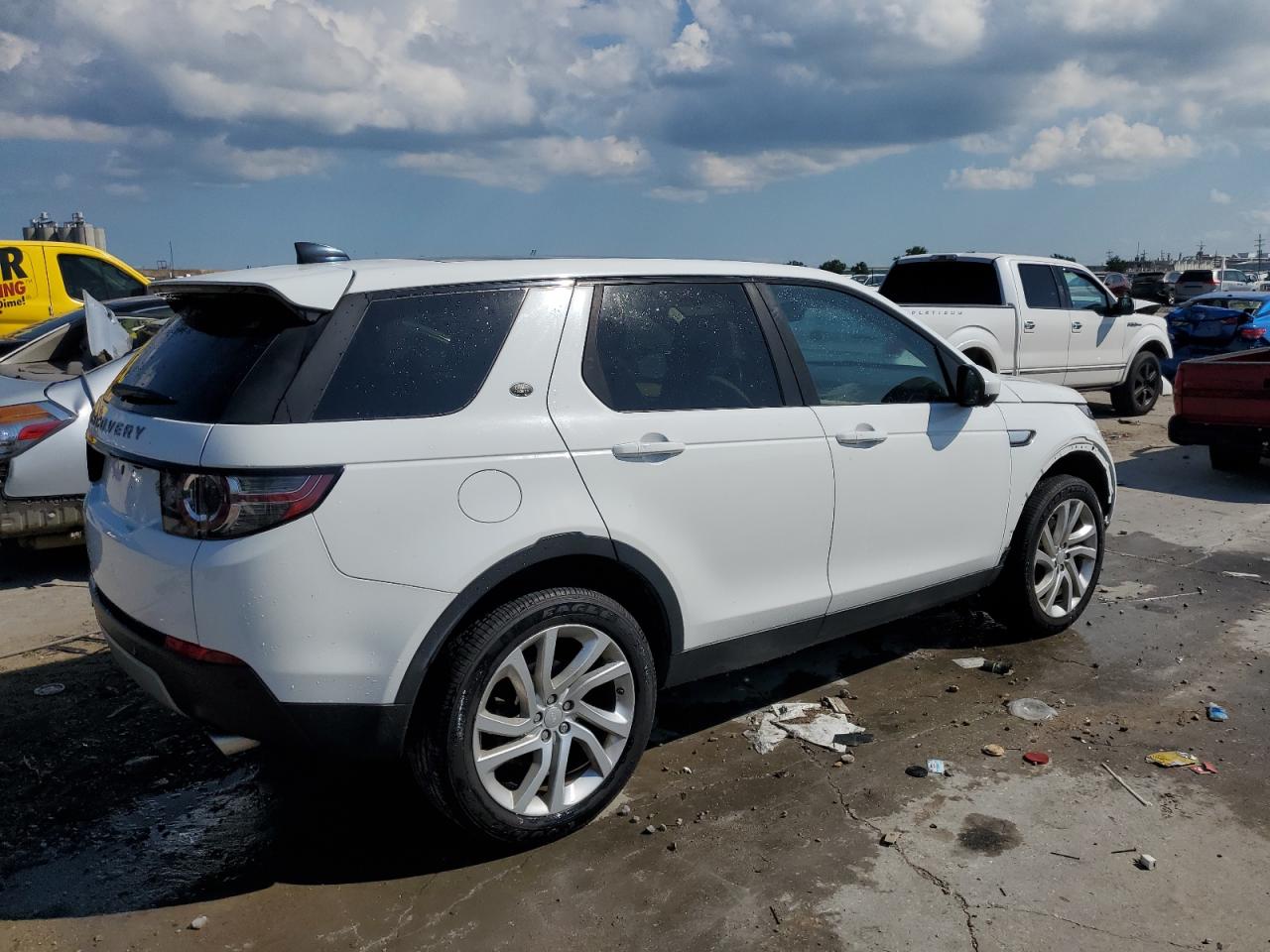 Photo 2 VIN: SALCR2BG6HH710079 - LAND ROVER DISCOVERY SPORT 