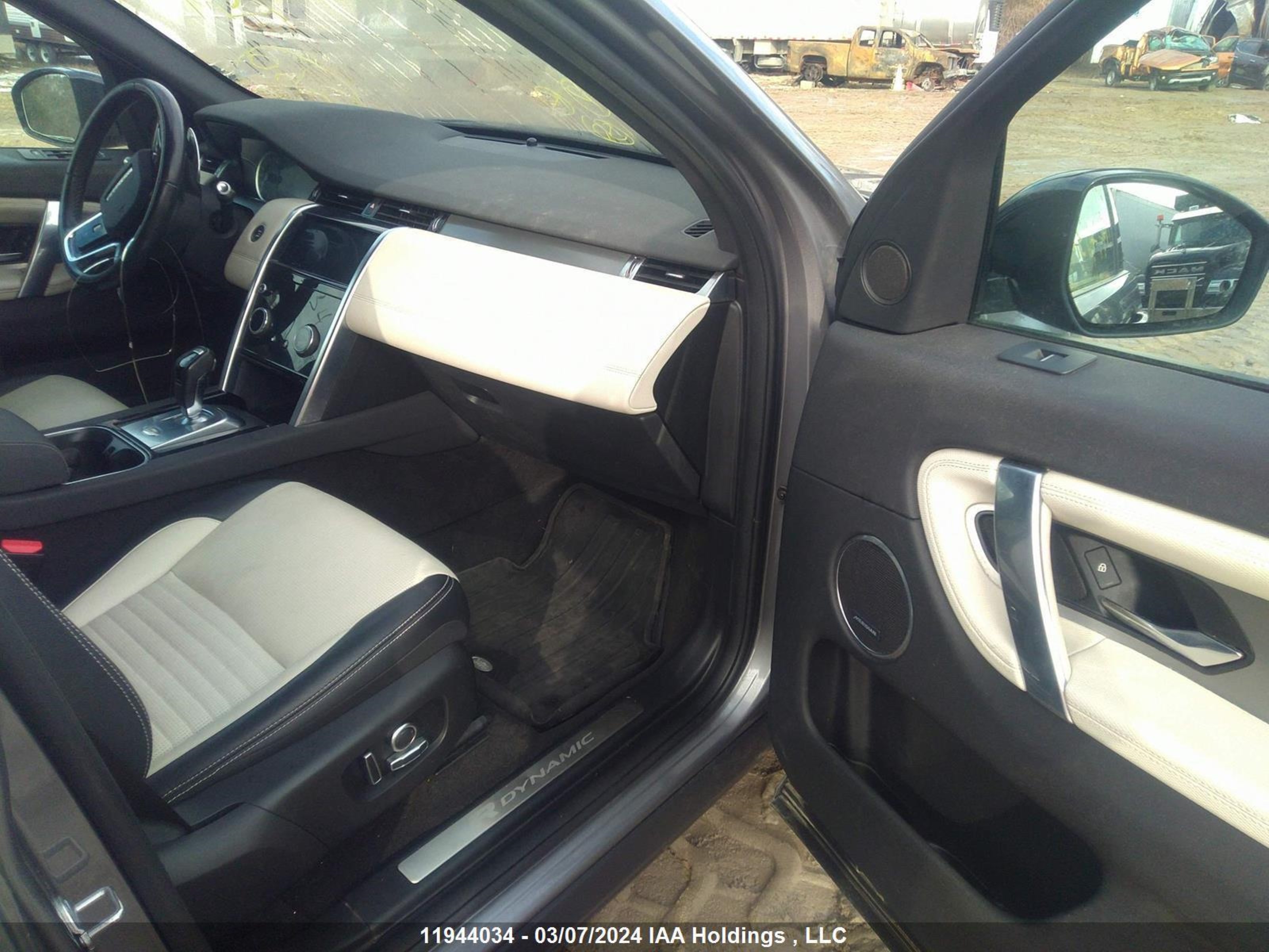 Photo 4 VIN: SALCT2FX5MH888149 - LAND ROVER DISCOVERY SPORT 