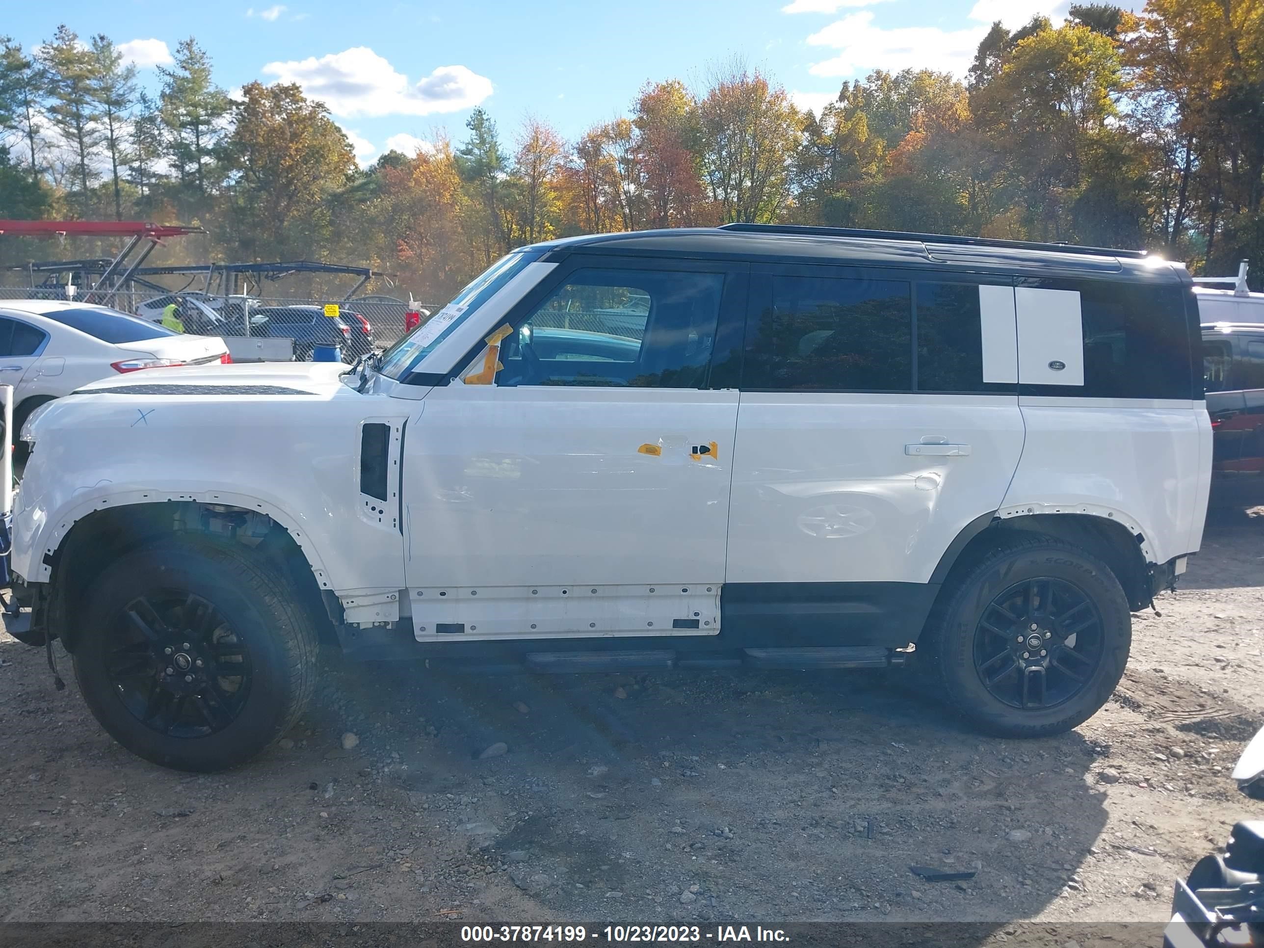 Photo 14 VIN: SALEJ7EX1P2150420 - LAND ROVER DEFENDER 