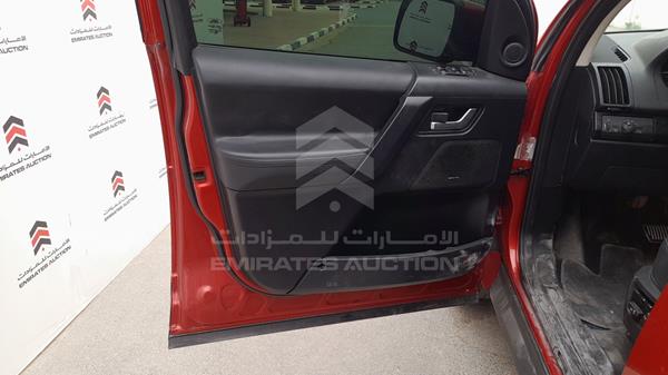 Photo 9 VIN: SALFA2BA6BH230695 - LAND ROVER LR 2 