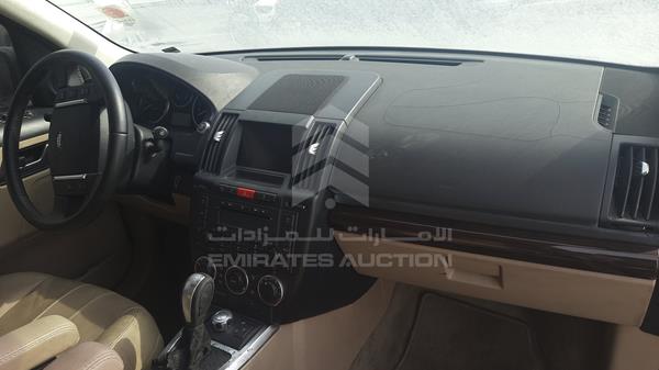 Photo 20 VIN: SALFA2BA9CH309554 - LAND ROVER LR 2 